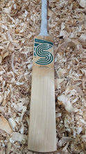 Load image into Gallery viewer, Bat 9 - LS200 SB Butterfly - 2lbs 9oz