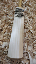 Load image into Gallery viewer, Bat 20 - LS200 Grade 2 - 2lbs 10oz