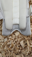 Load image into Gallery viewer, Players Edition 2.0 batting pads