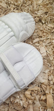 Load image into Gallery viewer, Players Edition Senior Batting Pads