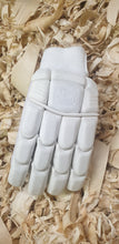 Load image into Gallery viewer, Players Edition Senior Batting Gloves
