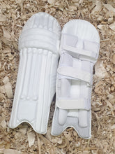 Load image into Gallery viewer, Players Edition Senior Batting Pads
